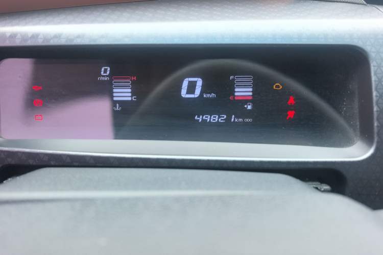 Used Geely Auto Vision X1 2017 1.3L Manual Frenzy Edition
