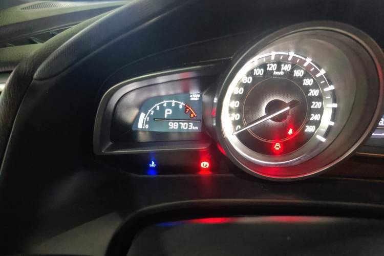 Used Mazda CX-4 2016 2.0L Automatic 2WD Blue Sky Luxury Edition
