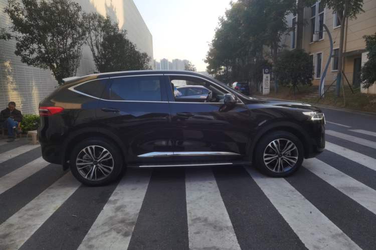 Used Haval F7 2021 2.0T Two-Wheel Drive i-Active
