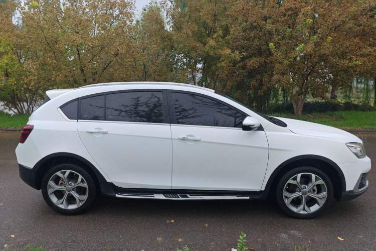 Used Geely Auto Vision S1 2018 1.4T CVT Fēngruì Model
