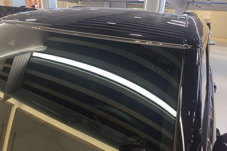 Used Land Rover Defender 2025 110 3.0T P400 – Dynamic HSE