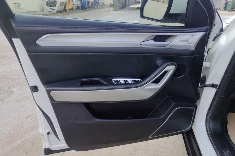 Used Zotye Domy X7 2018 2.0T Automatic Luxury Version