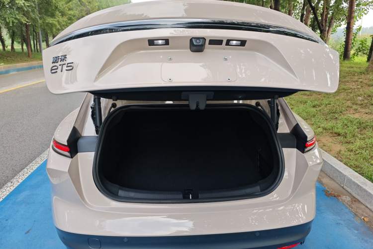 Used Nio ET5 2022 75 kWh
