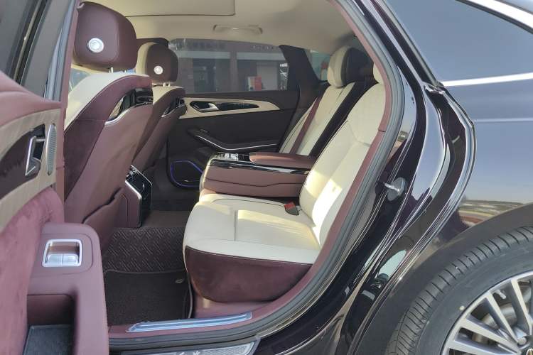 Used Hongqi H9 2020 2.0T Smart Connect Flagship Edition
