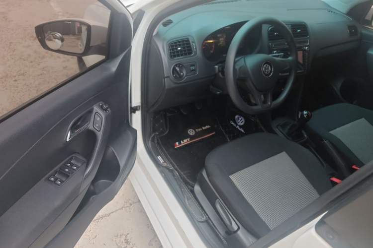 Used Volkswagen Polo 2018 1.5L Manual Drive-Comfort Model
