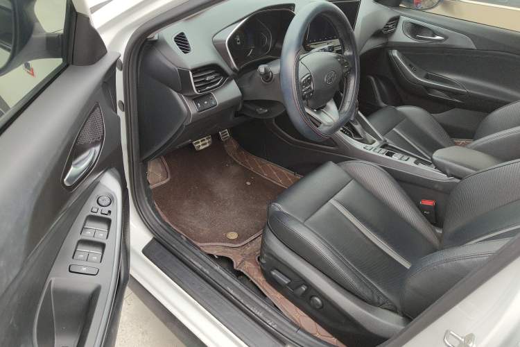 Used Hyundai Lafesta 2019 280TGDi Smart Edition China VI Standard
