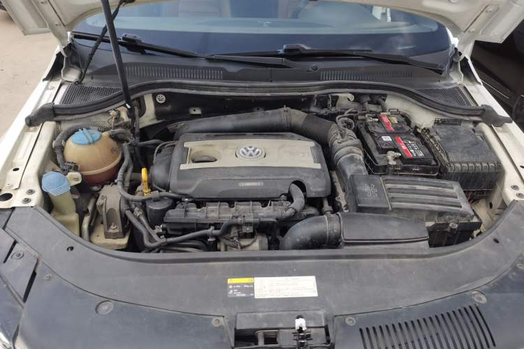 Used Volkswagen FAW-Volkswagen CC 2016 2.0 TSI Luxury Model
