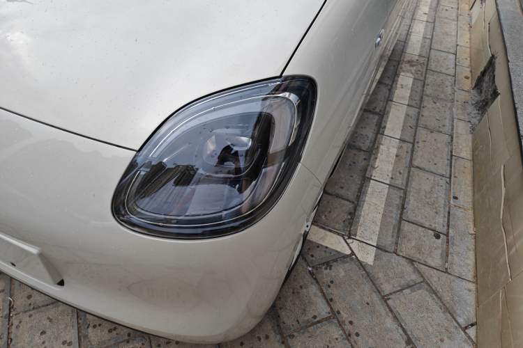 Used Wuling Hongguang MINIEV 2025 Four-Door Version Advanced Edition
