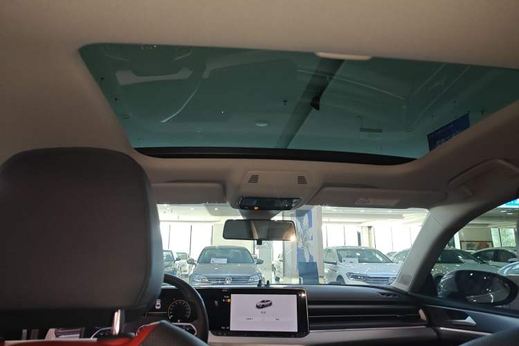 Used Volkswagen Lamando 2022 Lavida L 280TSI DSG Cool & Spicy Edition
