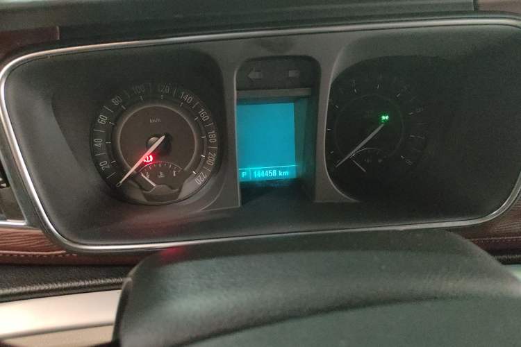 Used Buick GL8 2018 28T Comfort Model China VI Standard
