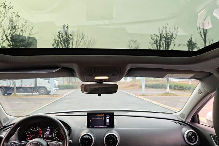 Used Audi A3 2019 Sportback 35 TFSI Sporty Version National V