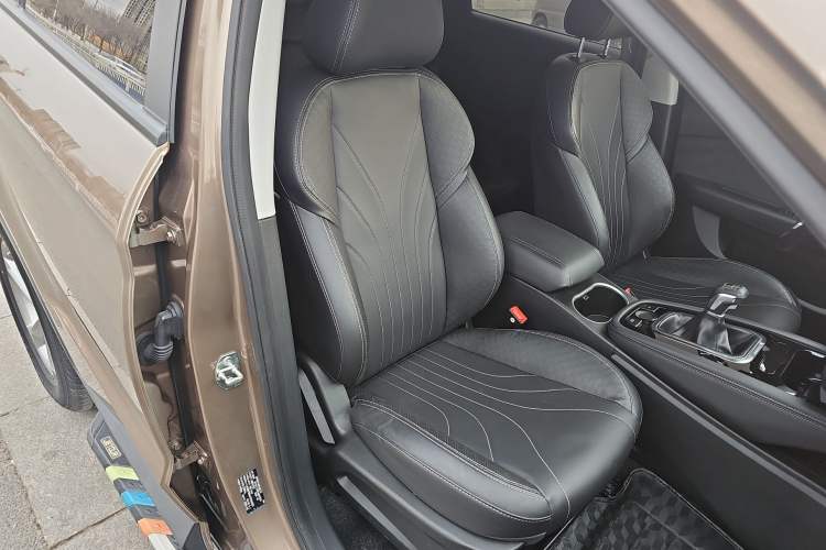 Used JETOUR X70M 2020 Revised 1.5T Manual Travel Companion Version 5 Seats
