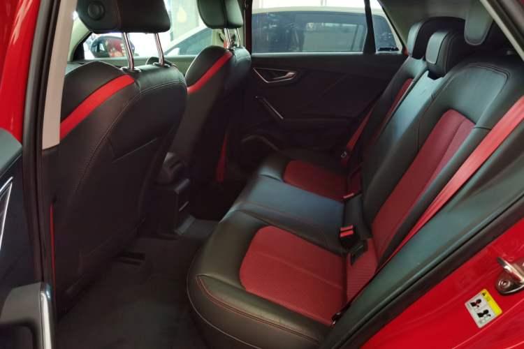 Used Audi Q2L 2021 35 TFSI Fashion Dynamic Model
