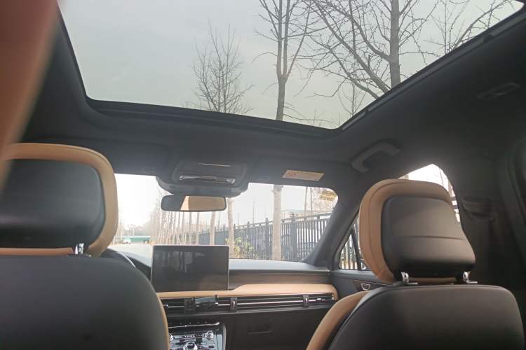 Used Lincoln Corsair 2021 2.0T Two-Wheel-Drive Luxury Edition