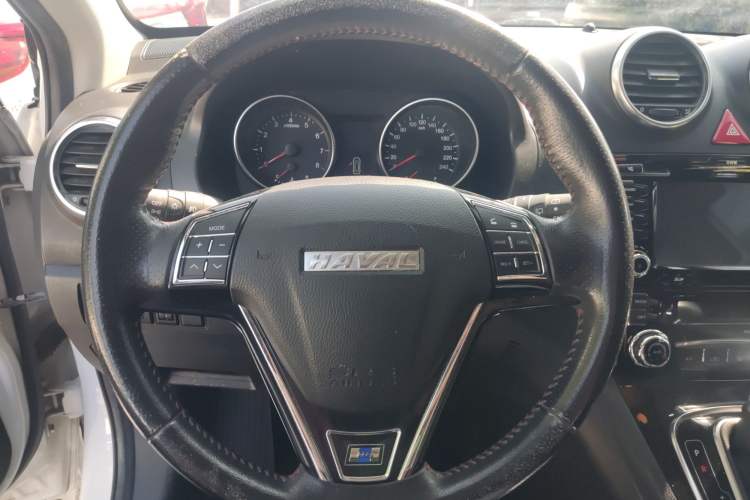 Used Haval H6 2016 Upgraded Model 1.5T Automatic Two-Wheel Drive Elite Version
