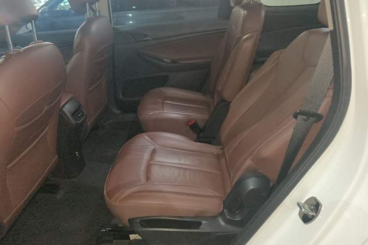 Used Buick GL6 2018 18T 6-Seater Prestige Model
