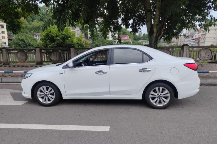 Used Roewe 360 2018 PLUS 1.5L Automatic Luxury Edition
