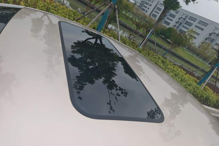 Used Geely Auto Emgrand GL 2017 1.8L DCT Elite Model
