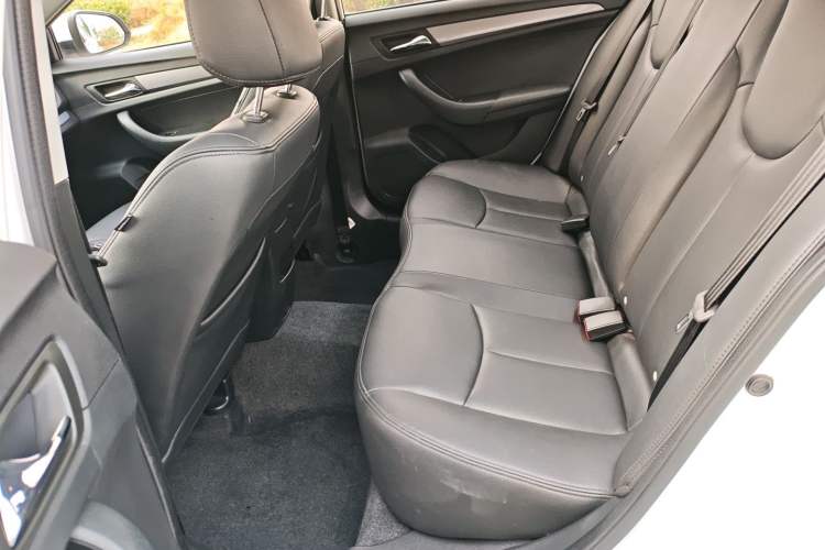 Used Roewe 360 2018 PLUS 1.5L Automatic Luxury Edition