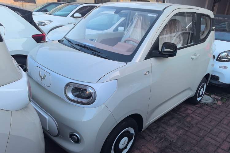 Used Wuling Hongguang MINIEV 2024 3rd Generation 215km Youth Edition