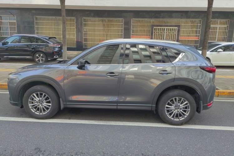 Used Mazda CX-5 2017 2.0L Automatic 2WD Smart Enjoyment Version China V Standard
