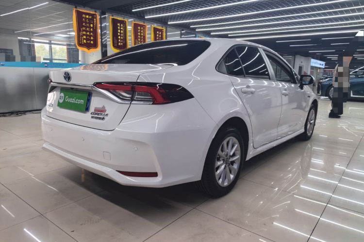 Used Toyota Corolla 2021 Dual-Motor 1.8L E-CVT Elite Edition
