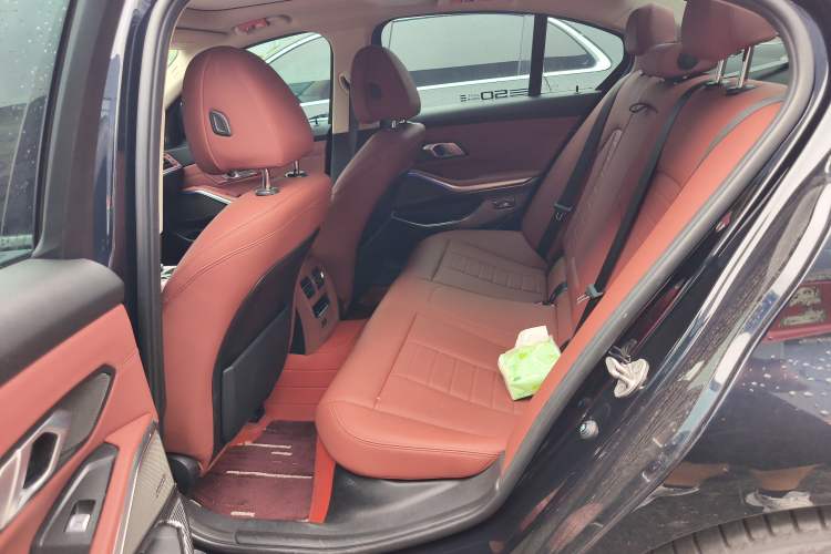 Used BMW 3 Series 2021 Second Facelift 325i M Sport Package
