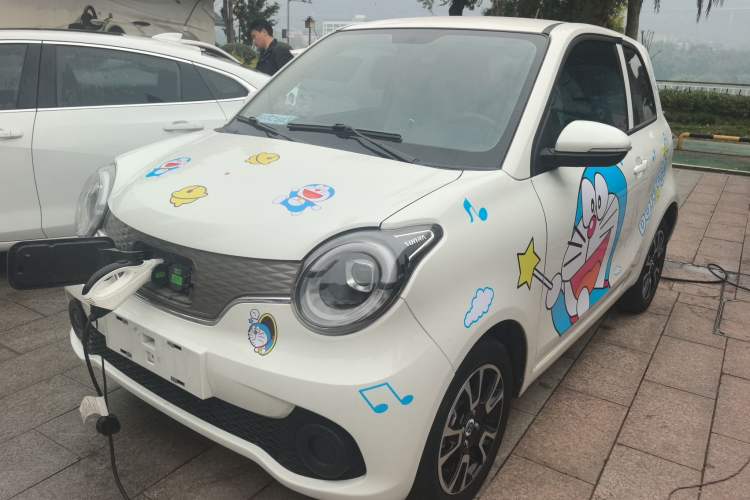 Used Brilliance Xinri i03 2021 318 km 31.45 kWh