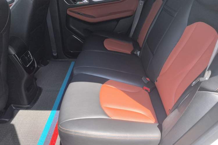 Used Baojun 560 2016 1.8L Manual Elite Version
