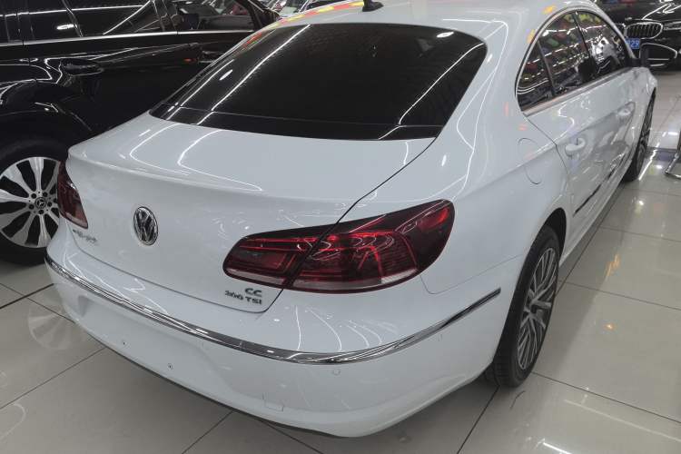 Used Volkswagen FAW-Volkswagen CC 2016 1.8TSI Luxury Model
