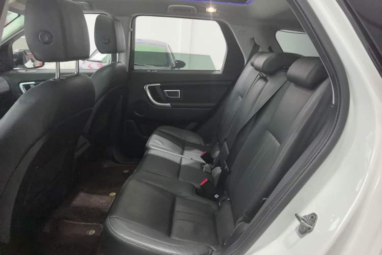 Used Land Rover Discovery Sport 2019 240 PS HSE Version China VI Standard