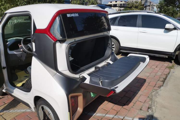 Used Baojun E200 2019 250KM Smart Drive Edition
