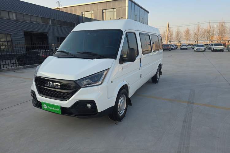 Used JMC Transit 2021 2.8T Space King Standard Version Long Wheelbase Mid-Height Roof Rear Single Tire – Step 6-Seater Diesel China VI Emission Standard JX493
