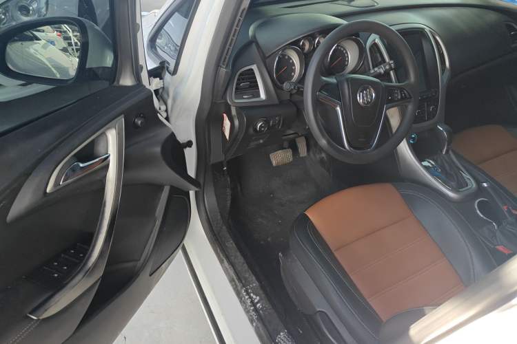 Used Buick GT 2014 XT 1.6L Automatic Fashion Edition
