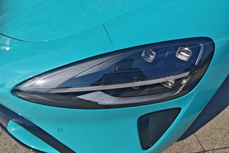 Used  SU7 2024 Four-Wheel Drive Ultra-Long Range Advanced Intelligent Driving Max Edition