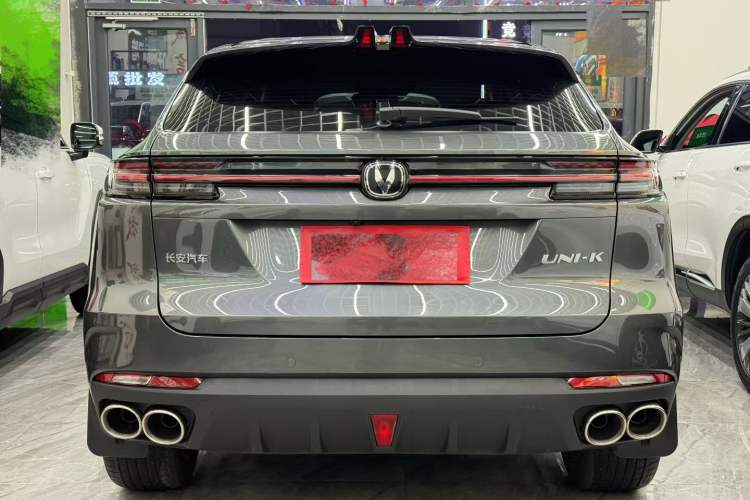 Used Changan UNI-K 2024 2.0T Two-Wheel Drive Global Edition
