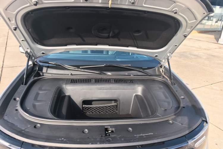 Used  #5 2024 Ultra-Long Range Extraordinary Journey Luxury Edition