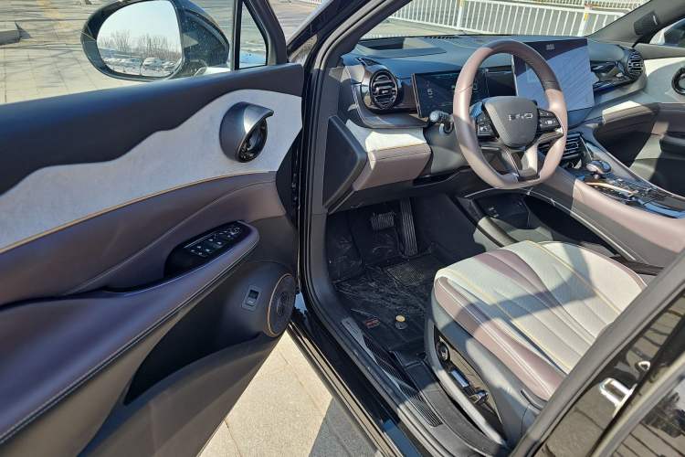 Used BYD Frigate 07 2023 DM-i 205KM Flagship Model