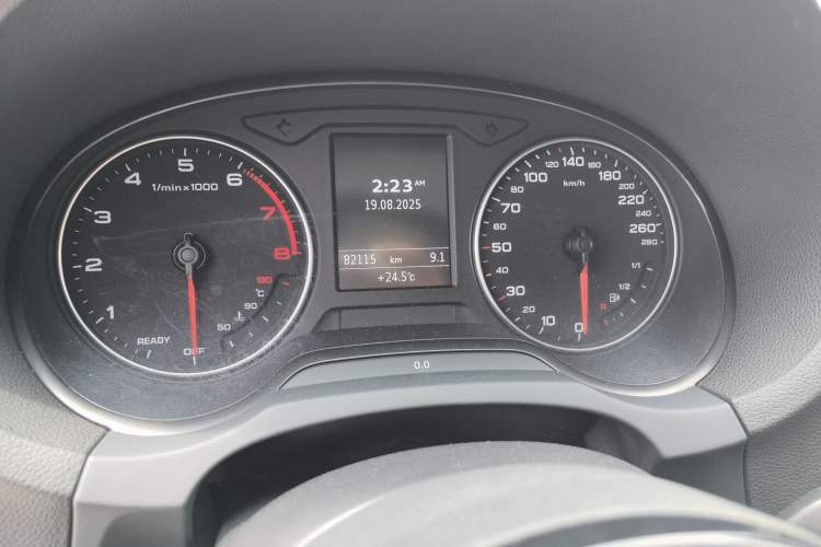 Used Audi A3 2015 Limousine 35 TFSI Millionth Anniversary Intelligent Leading Model
