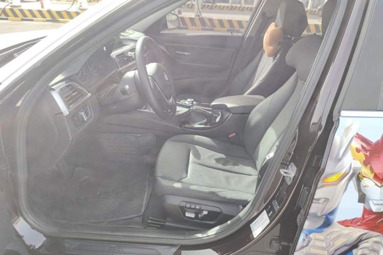 Used BMW 3 Series 2016 320Li Fashion Model
