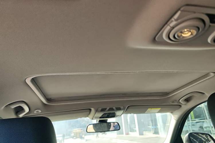 Used BMW 3 Series 2017 320Li Fashion Model
