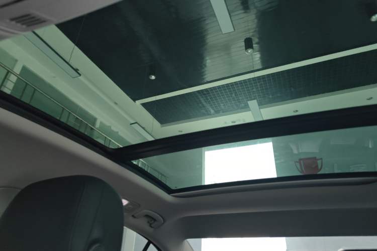 Used Volkswagen Magotan 2019 330TSI DSG Leading Edition China V Standard
