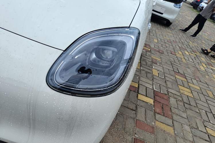 Used Wuling Hongguang MINIEV 2025 Four-Door Version Advanced Edition
