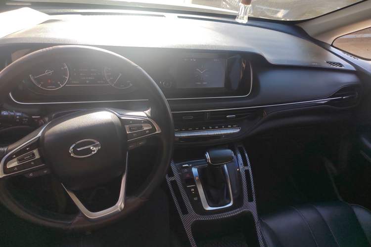 Used GAC Trumpchi M6 2021 270T DCT Luxury Edition (7-seater)