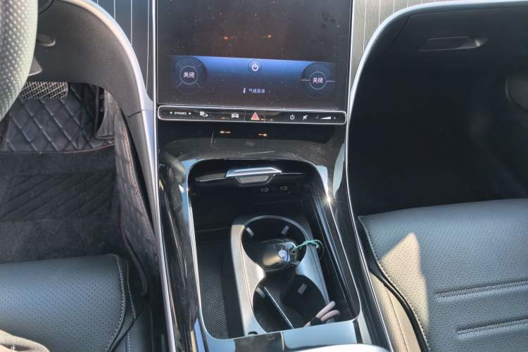 Used Mercedes-Benz C-Class 2023 Second Facelift C 260 L Sport Edition
