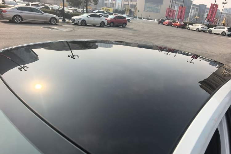 Used Changan UNI-V 2022 1.5T Prestige Version