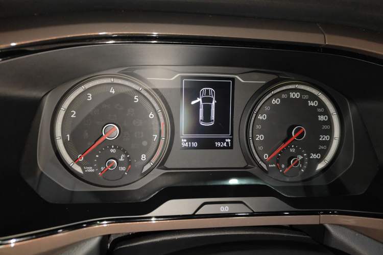 Used Volkswagen Tharu 2019 280TSI Two-Wheel Drive Luxury Version China VI Standard
