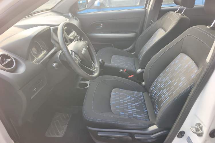 Used Haval H1 2016 Red Label 1.5L Manual Comfort Edition
