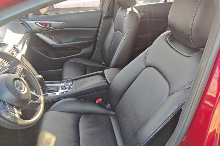 Used Mazda CX-4 2016 2.0L Automatic Two-Wheel Drive Blue Sky Exploration Edition
