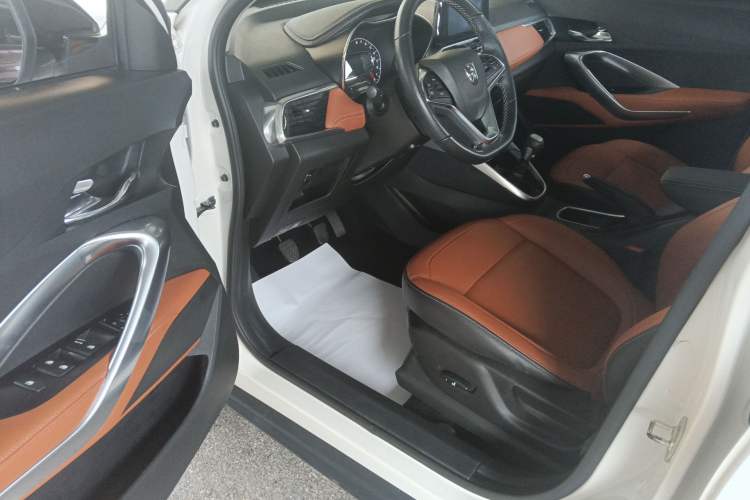 Used Baojun 510 2017 1.5L Manual Luxury Model
